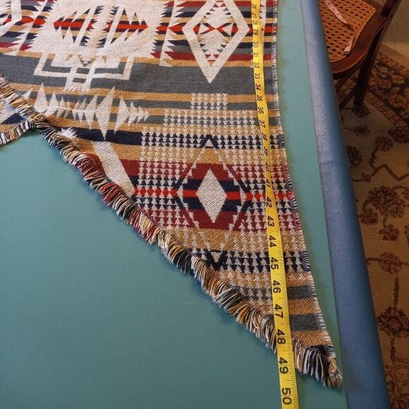 Southwest pattern Pointed End Scarf/Wrap Cottagecore Western Granny Chic - Picture 4 of 5